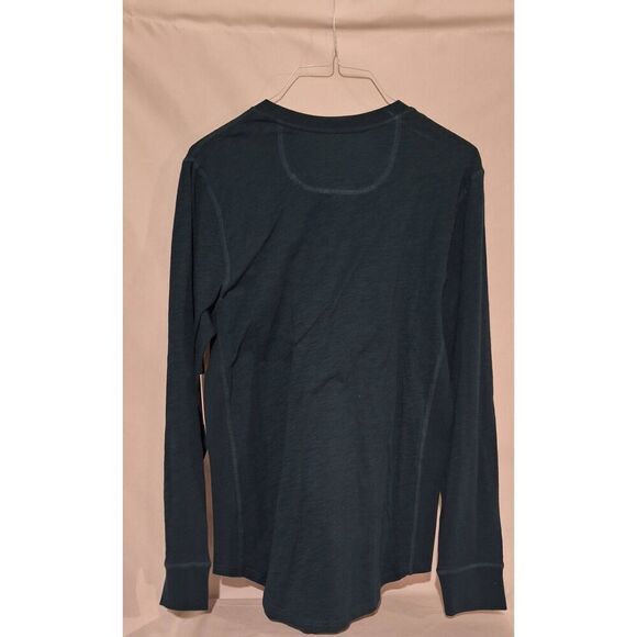 Threads 4 Thought Mens Leeroy Curved Hemline Henley Dark Green Size Medium NEW - Picture 2 of 5
